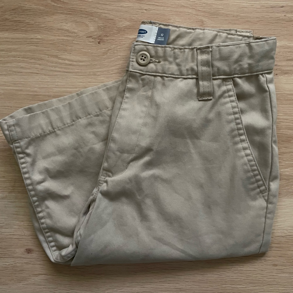 Old navy khaki short